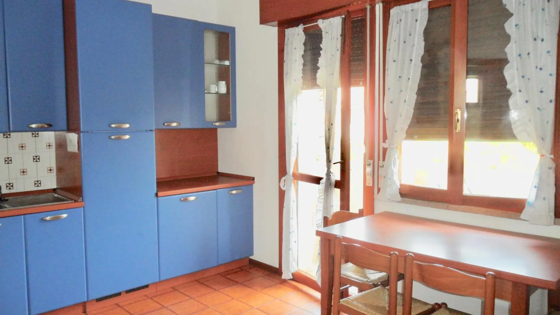 Piscina, Vicino Al Mare Residence Equilio 利多迪迪耶索洛
